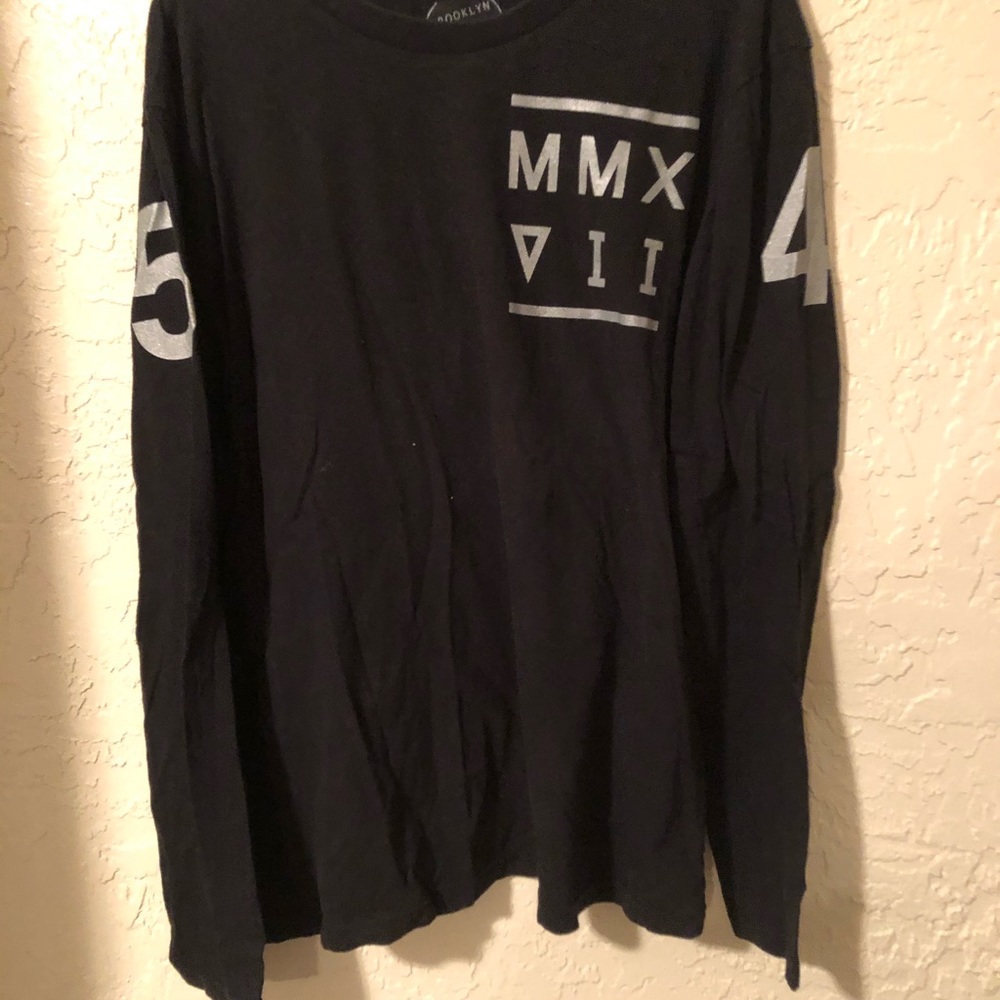 Rare Greek design long sleeve T-shirt designer XL